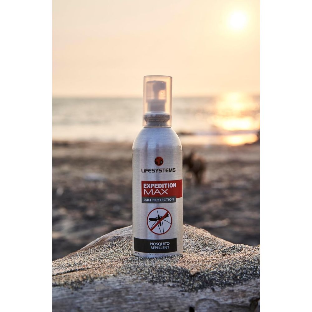 Lifesystems Expedition MAX DEET Mosquito Repellent (100ml) beach