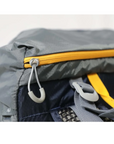 Vango Apex Air 40 Rucksack (Moonlit Ocean) zipper