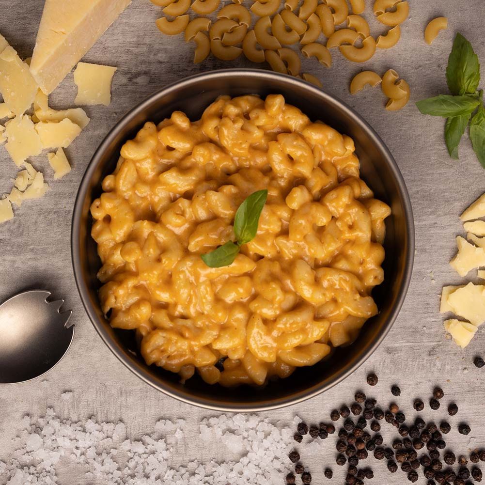 Wayfayrer Mac & Cheese - 300g - Outdoor Camping Ready to Eat Meal Pouch bowl