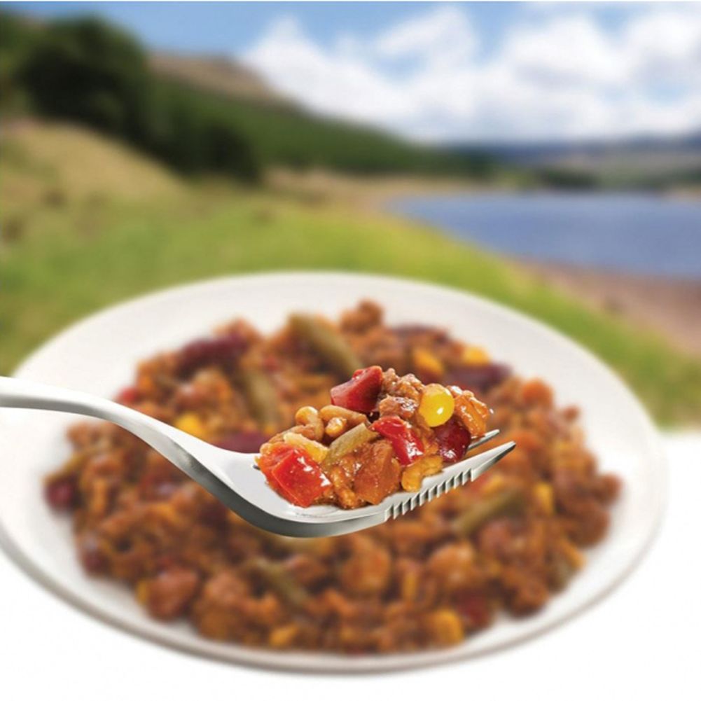 Wayfayrer Vegetable Chilli - Outdoor Camping Ready to Eat Meal Pouch fork bowl