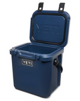 Yeti Roadie 24 Cool Box (Navy) open