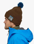 Patagonia Powder Town Beanie (Line Logo Ridge: Mulch Brown)