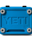 Yeti Roadie 24 Cool Box (Big Wave Blue) bottom