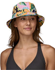 Patagonia Wavefarer Bucket Hat (Island Seeds: Milkweed Mauve) model