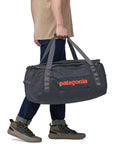 Patagonia Black Hole Duffel Bag 55L (Smoulder Blue) carring