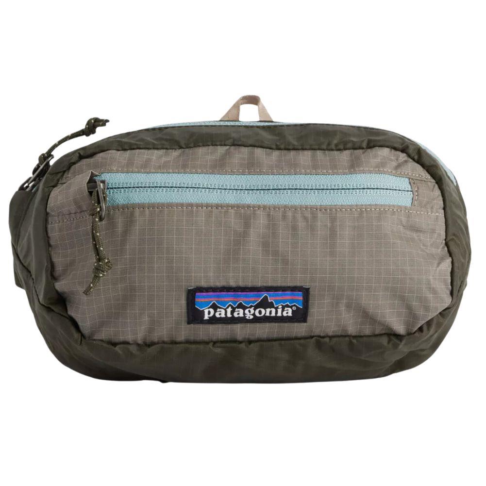Patagonia Ultralight Black Hole Mini Hip Pack 1L (Pine Needle Green) front