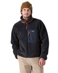 Patagonia Men's Classic Retro-X Fleece Jacket (Smoulder Blue) model front