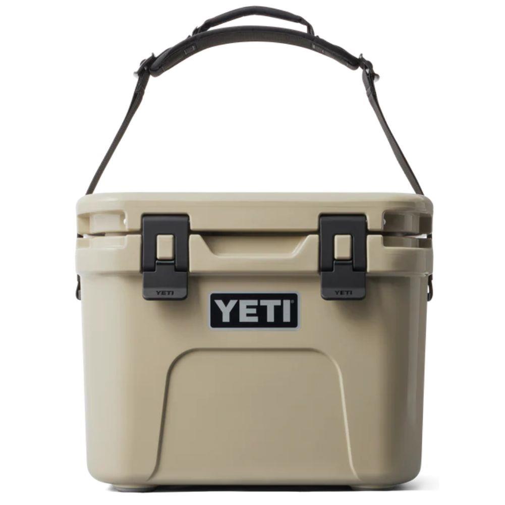 Yeti Roadie 15 Cool Box (Tan) handle
