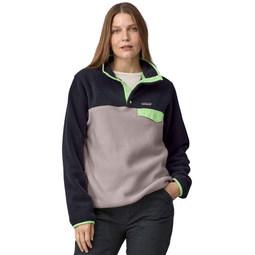 Patagonia Women's Lightweight Synchilla Snap-T Fleece Pullover (Echo Purple) model front