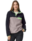 Patagonia Women's Lightweight Synchilla Snap-T Fleece Pullover (Echo Purple) model front