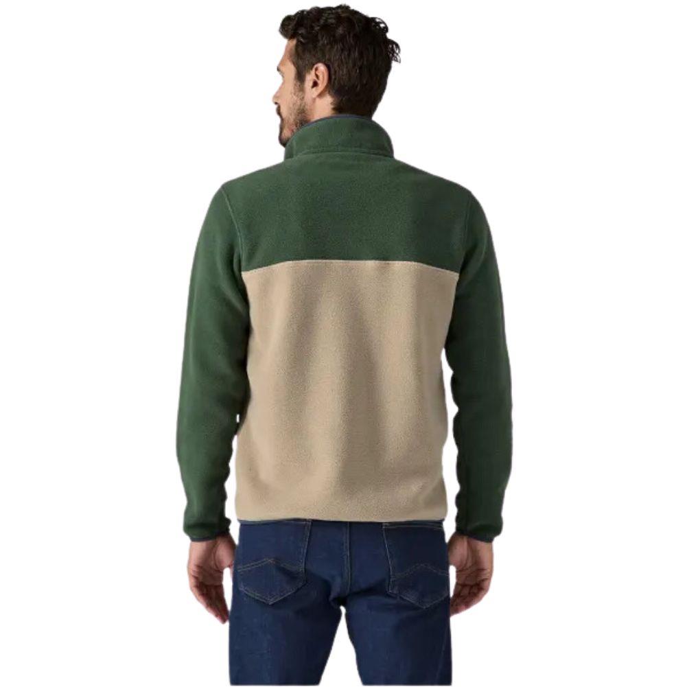 Patagonia Men's Lightweight Synchilla Snap-T Fleece Pullover (Seabird Grey) model back