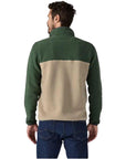 Patagonia Men's Lightweight Synchilla Snap-T Fleece Pullover (Seabird Grey) model back