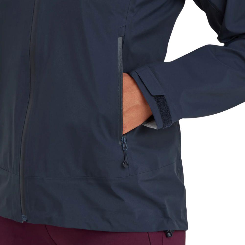 Montane Women's Phase Lite Waterproof Jacket (Eclipse Blue) hand i pocket