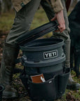 Yeti LoadOut Bucket Swivel Seat (Black) opening