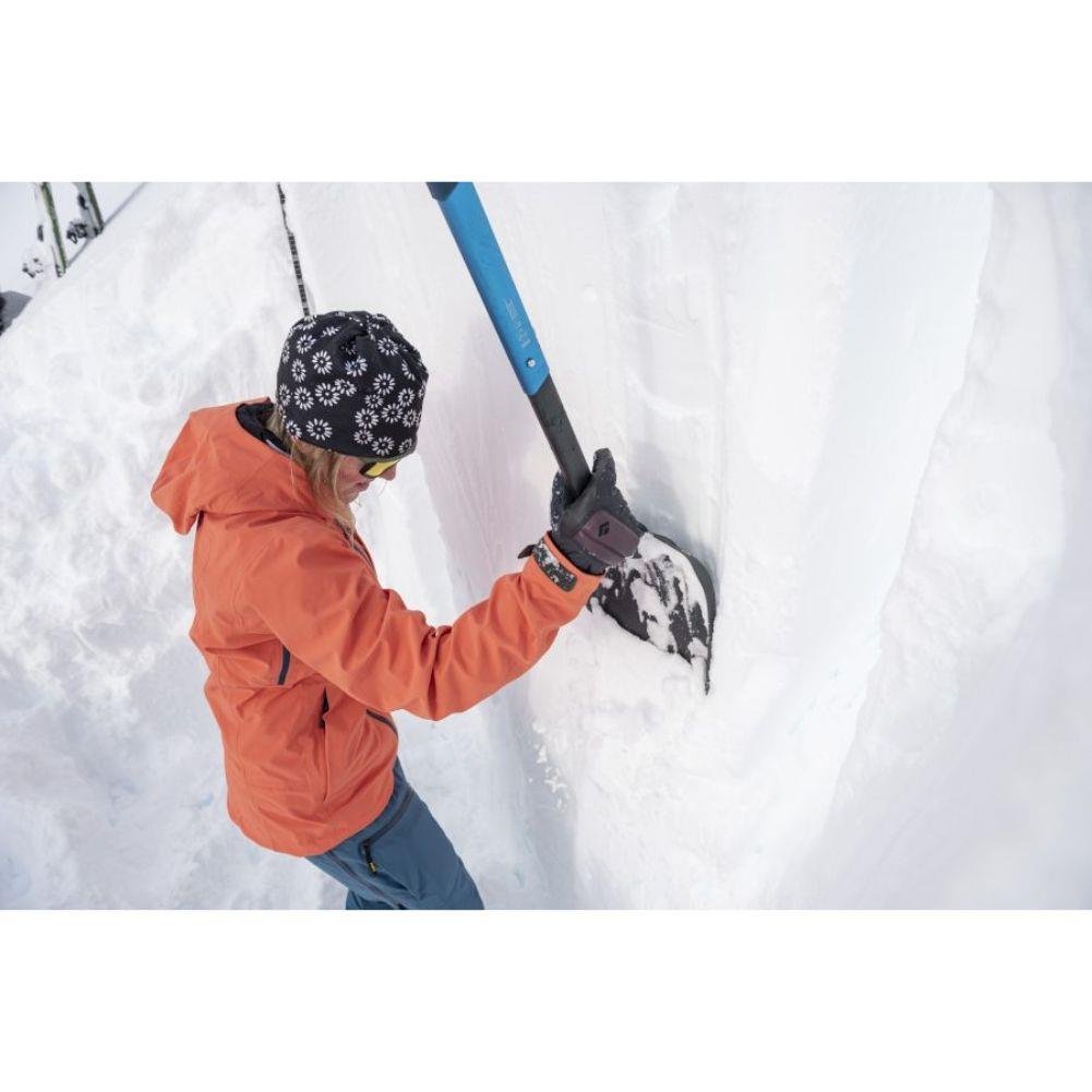 Black Diamond Evac 7 Snow Sports Shovelbeing used