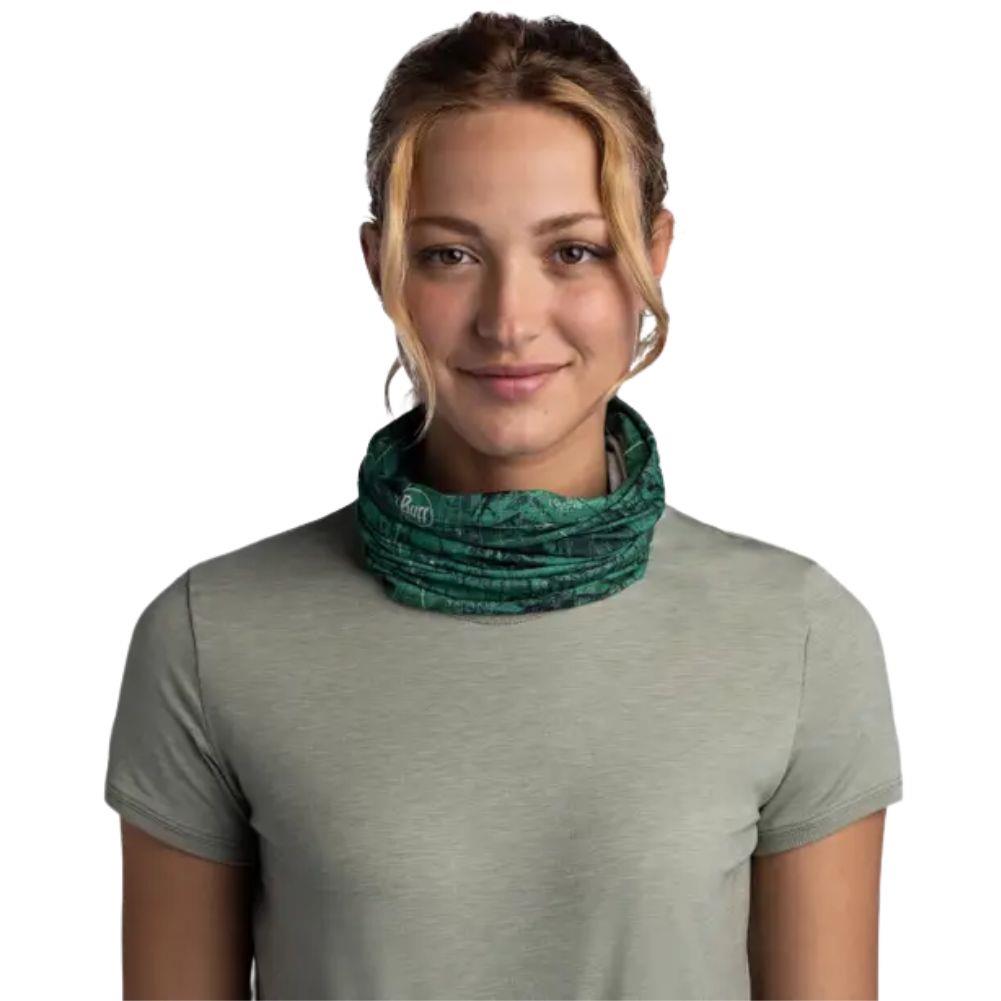 Buff CoolNet UV Neckwear (Ark Ever Green) front model