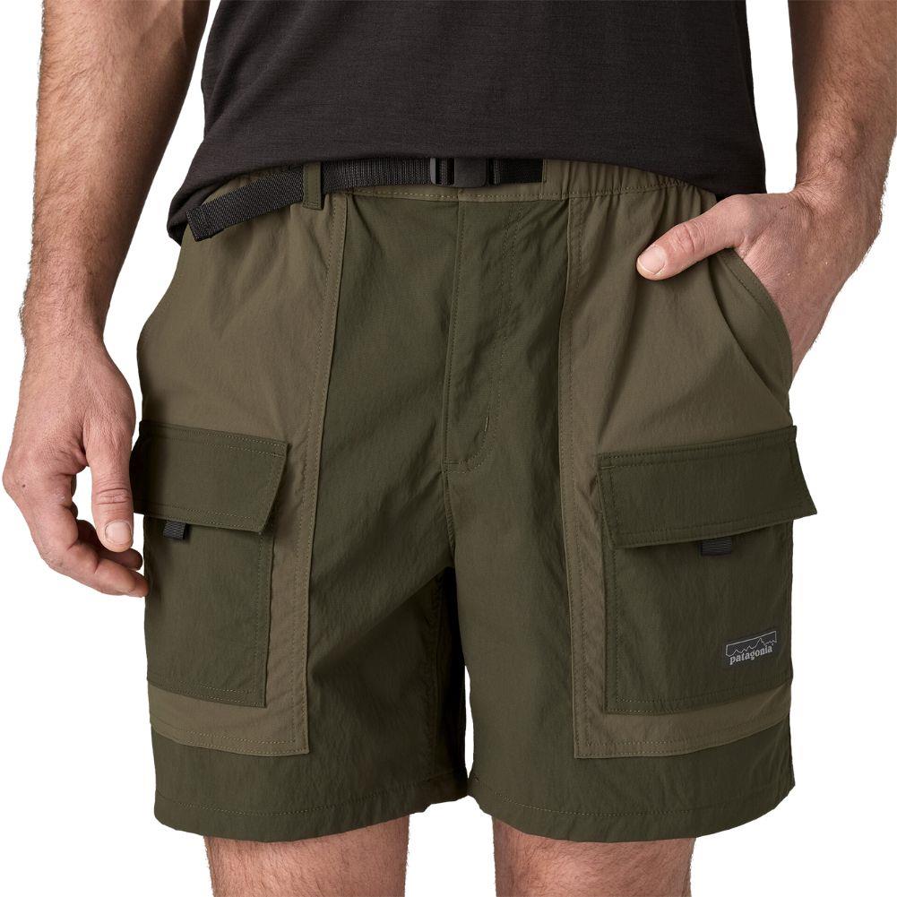 Patagonia Men's Outdoor Everyday Shorts - 6" (Pine Needle Green) hand in pocket