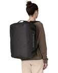 Patagonia Black Hole Duffel 40L (Black w/Black) carry