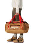 Patagonia Black Hole Duffel 40L (Talon Gold) handle
