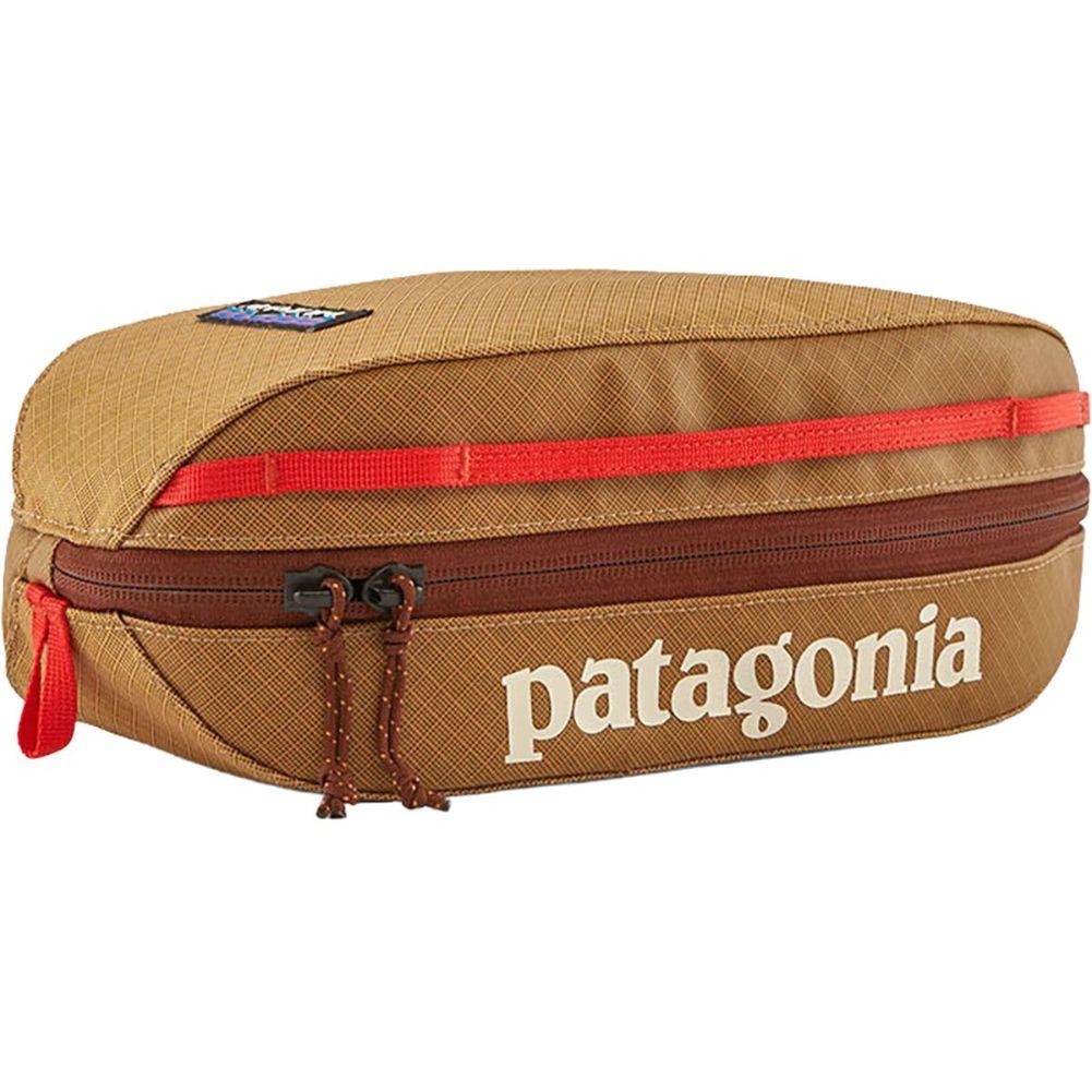 patagonia black hole cube small marigold Black This versatile mini soft pack has a packing volume of 26 liters and can be opened easily and conveniently Patagonia Black Hole Cube 3L