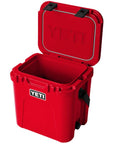 Yeti Roadie 24 Cool Box 2.0 (Rescue Red) open