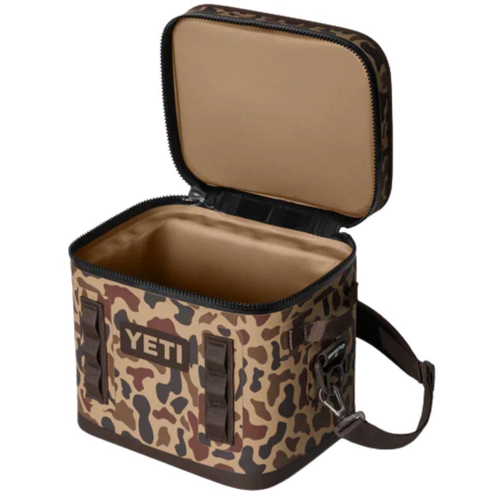 Yeti Hopper Flip 12 Soft Cooler (Wetland Camo)