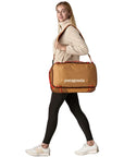 Patagonia Black Hole Mini MLC 30L (Talon Gold) walking
