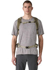Patagonia Terravia Pack 22L - M (River Rock Green) front model