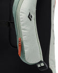 Black Diamond Dawn Patrol 15 Backpack - M/L (2025)(Foam Green) zipper