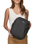 Patagonia Black Hole Cube 14L (Black w/Black) holding