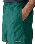 Patagonia Men's Baggies Shorts - 5" ('95 Oval Logo: Gem Green) hand
