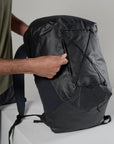Montane Transition Pack 28L (Black) zipper