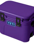 Yeti Roadie 15 Cool Box (Pace Purple/Blue) angle