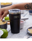 Yeti Rambler 20 oz (591 ml) Stackable Cup With MagSlider Lid (Pace Purple) dip