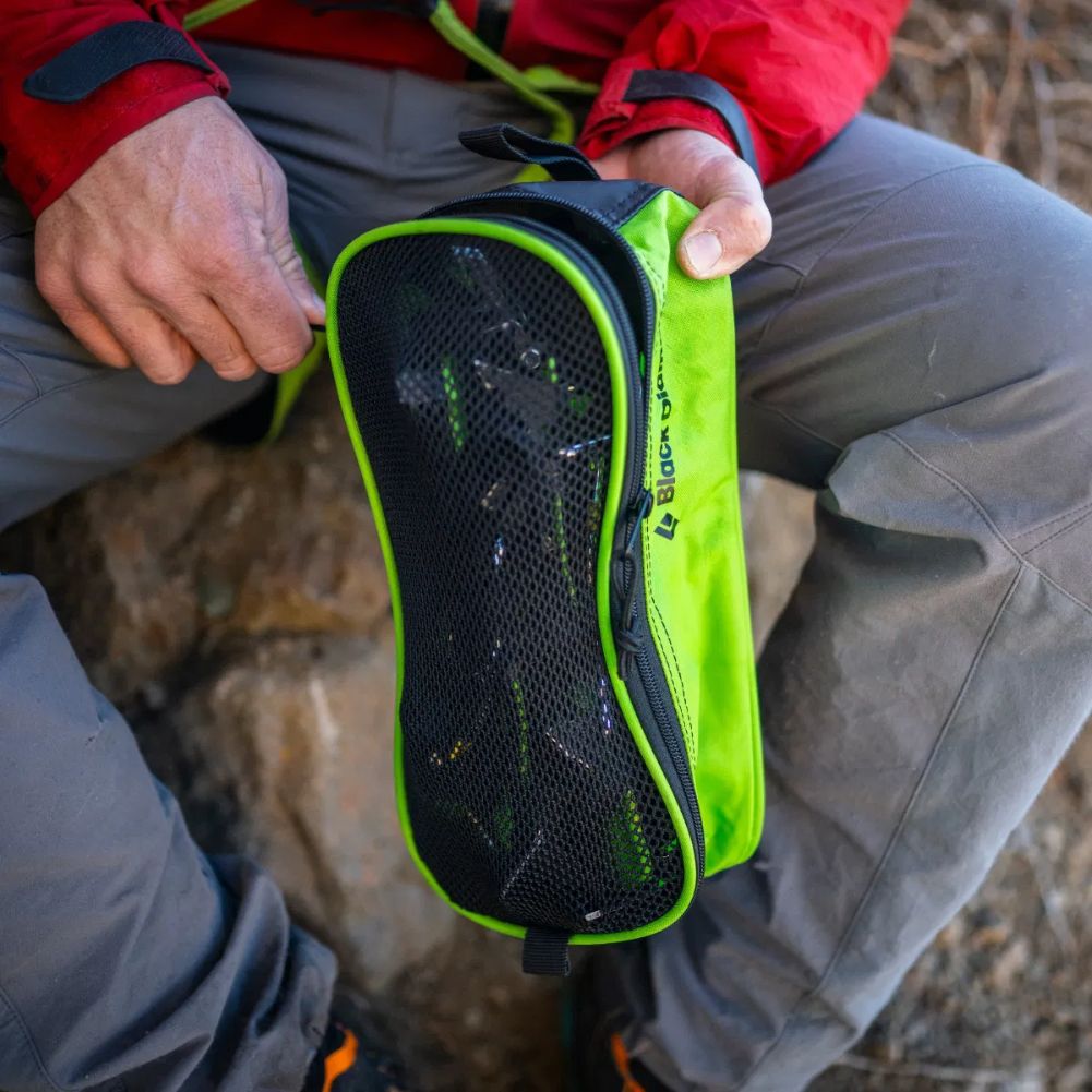 Black Diamond Crampon Bag (2024) openiong