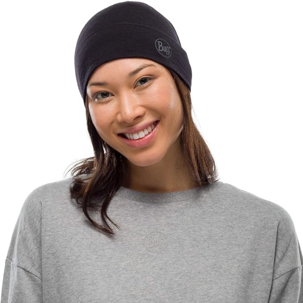 Buff Merino Midweight Beanie Hat (Solid Black) woman front