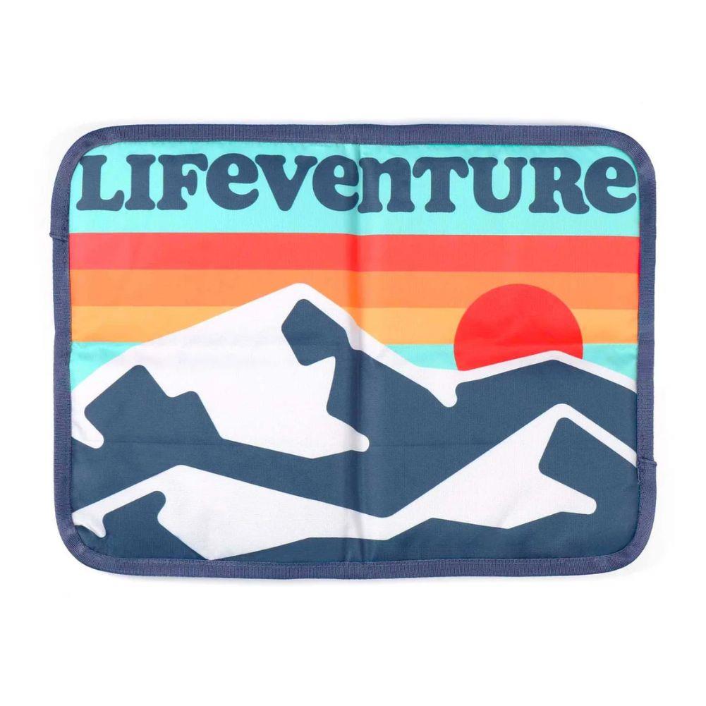 LifeVenture Sit Mat (Retro Print)