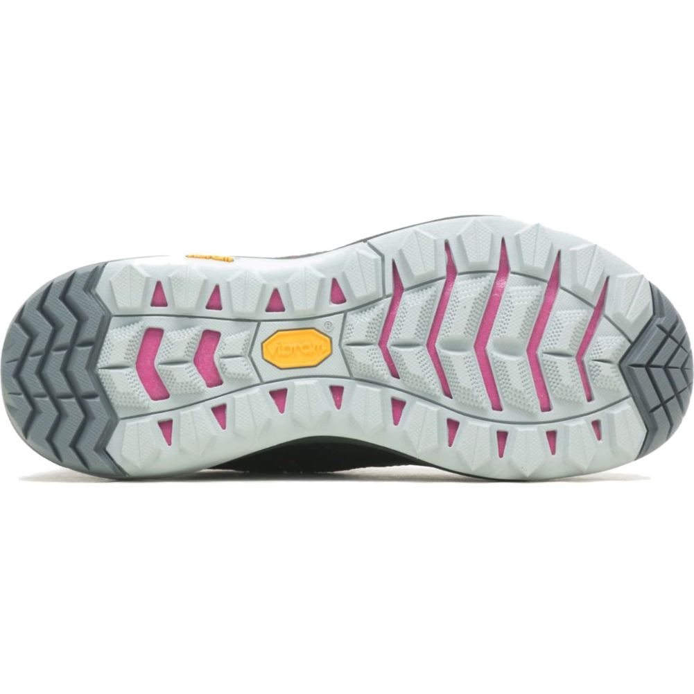 Merrell Women&#39;s Siren 4 GORE-TEX  Walking Shoe (Black) base