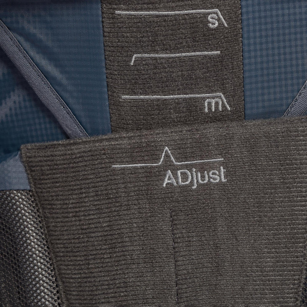 Montane Trailblazer 32L Backpack 2024 (Stone Blue) adjustments