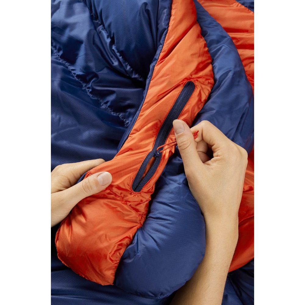 Rab Women&#39;s Ascent 700 Down Sleeping Bag (Nightfall) inner zip