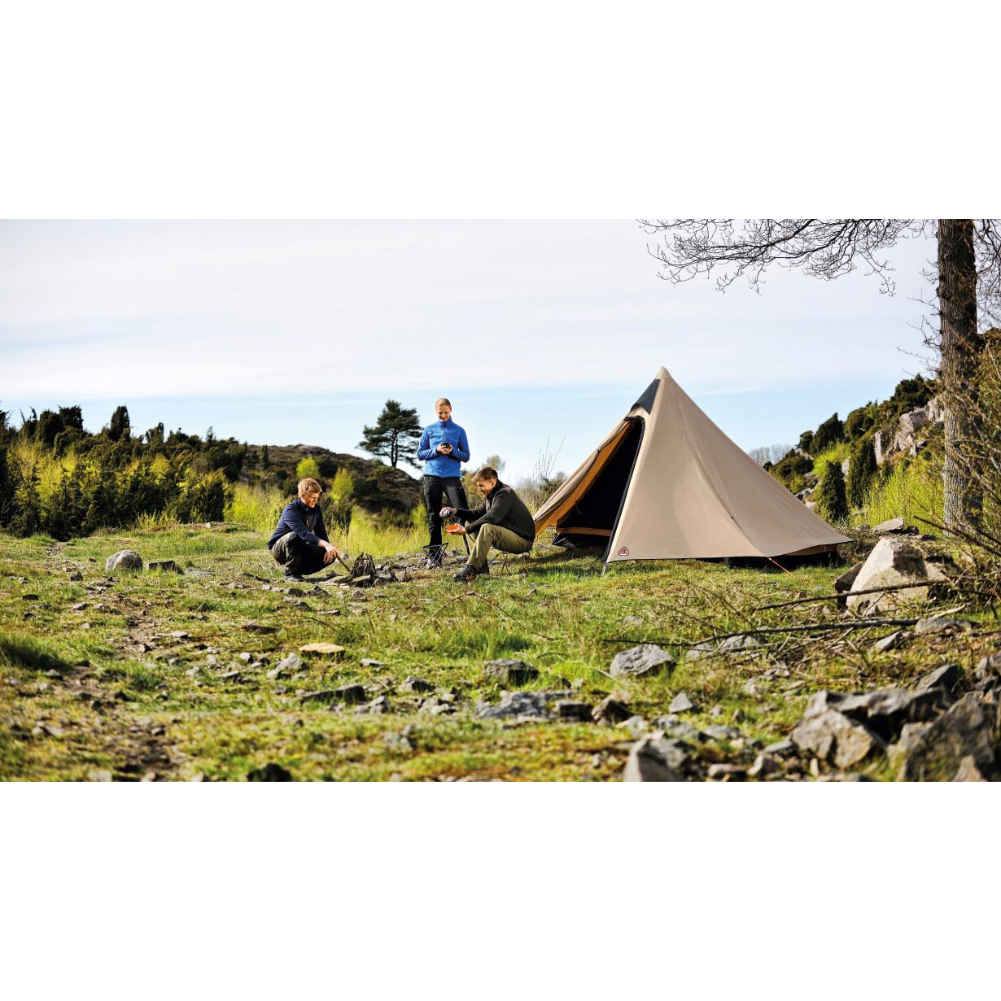 Robens Fairbanks Polycotton Tipi Tent  (2024) being used
