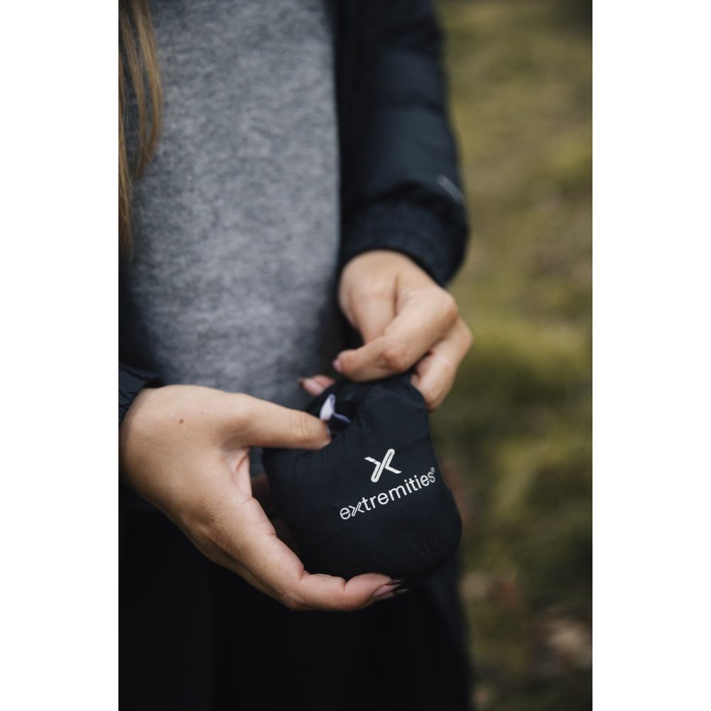 Terra Nova Paradox Waterproof Primaloft Gloves 2025 (Black) hand