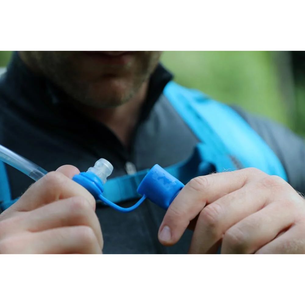 Vango Apex Hydro 10L Rucksack (Atom Blue) little nozzle