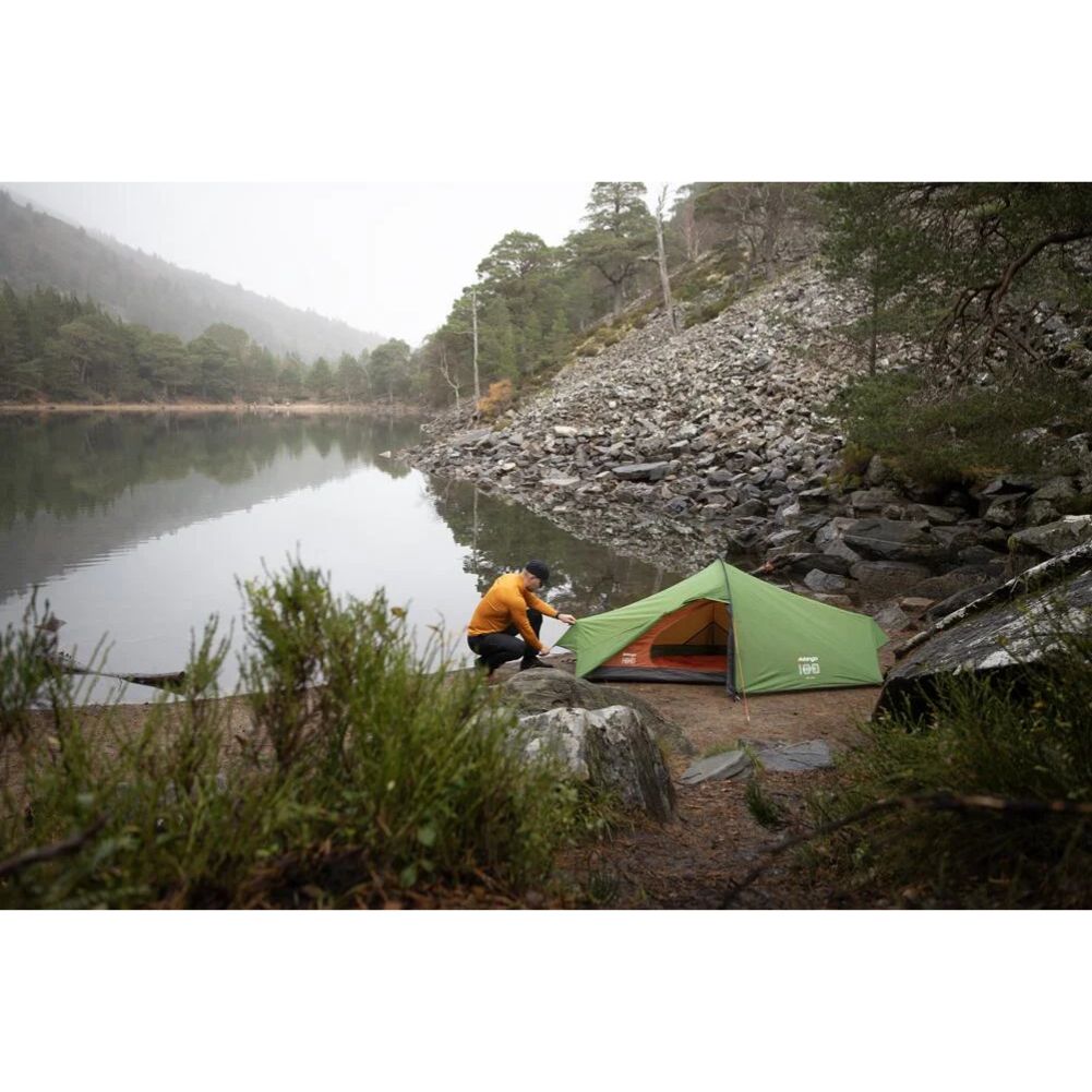 Vango Nevis 100 Tent - 1 Person Trekking Tent (Pamir Green) wildlife