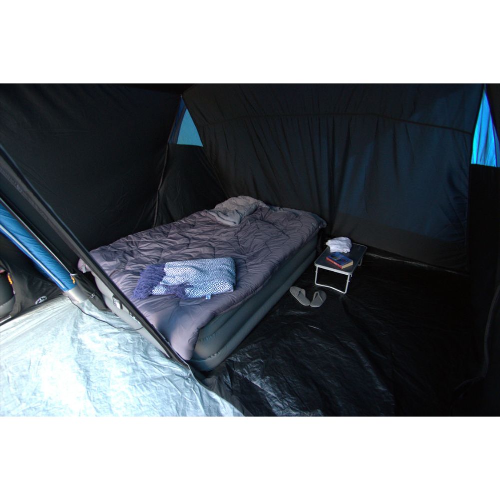 Vango Serenity Superwarm Double Sleeping Bag (Shadow Grey) in tent