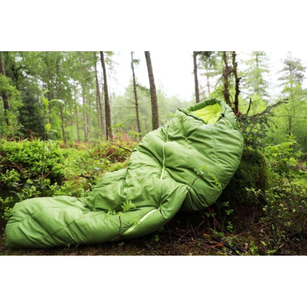 Vango Zenith 300 Eco Sleeping Bag (Peridot Green) woods lay out