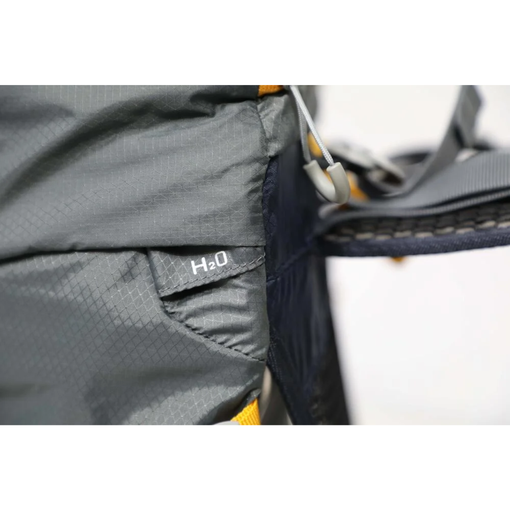 Vango Apex Air 40 Rucksack (Moonlit Ocean) h2o