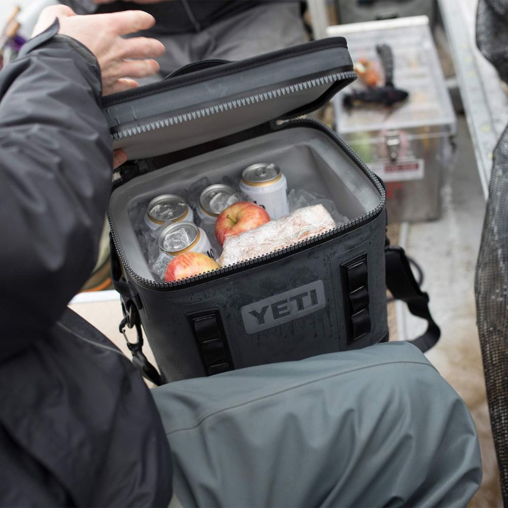 Yeti Hopper Flip 12 Soft Cooler (Charcoal)