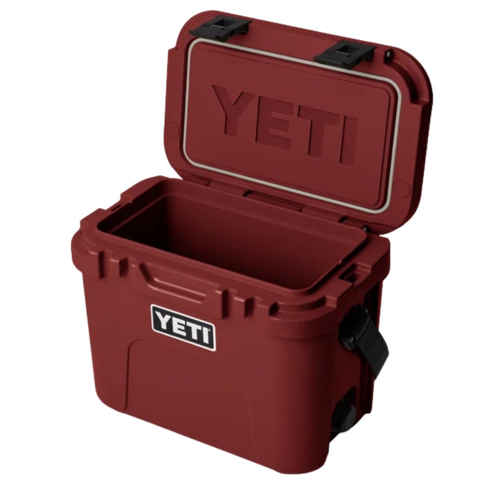 Yeti Roadie 15 Cool Box (Stag Red) Open Front
