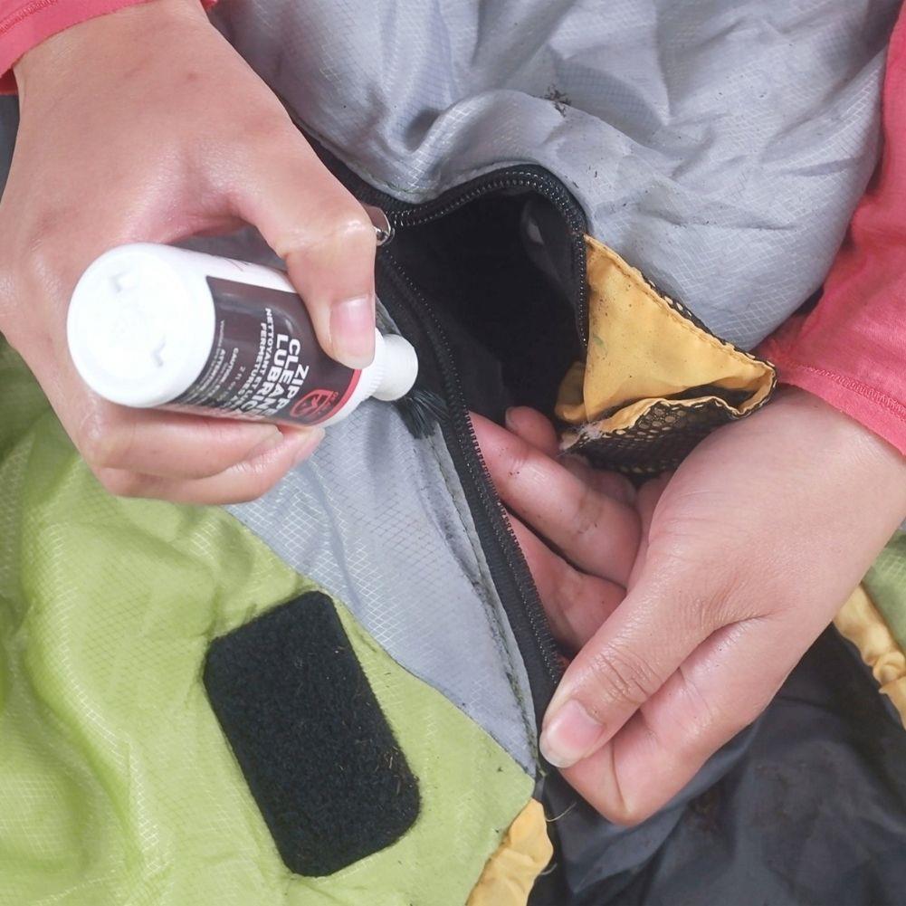 Gear Aid (By McNett) Zip Cleaner and Lubricant (60ml) applying